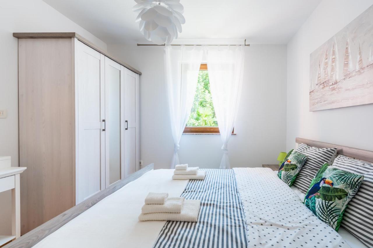 אופטיה Downtown Apartments Dorian And Nadia מראה חיצוני תמונה