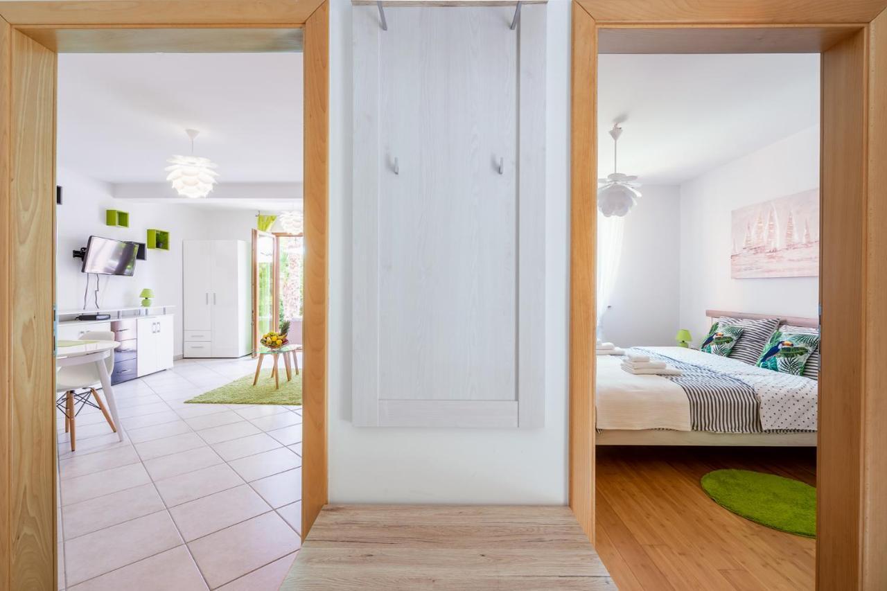 אופטיה Downtown Apartments Dorian And Nadia מראה חיצוני תמונה