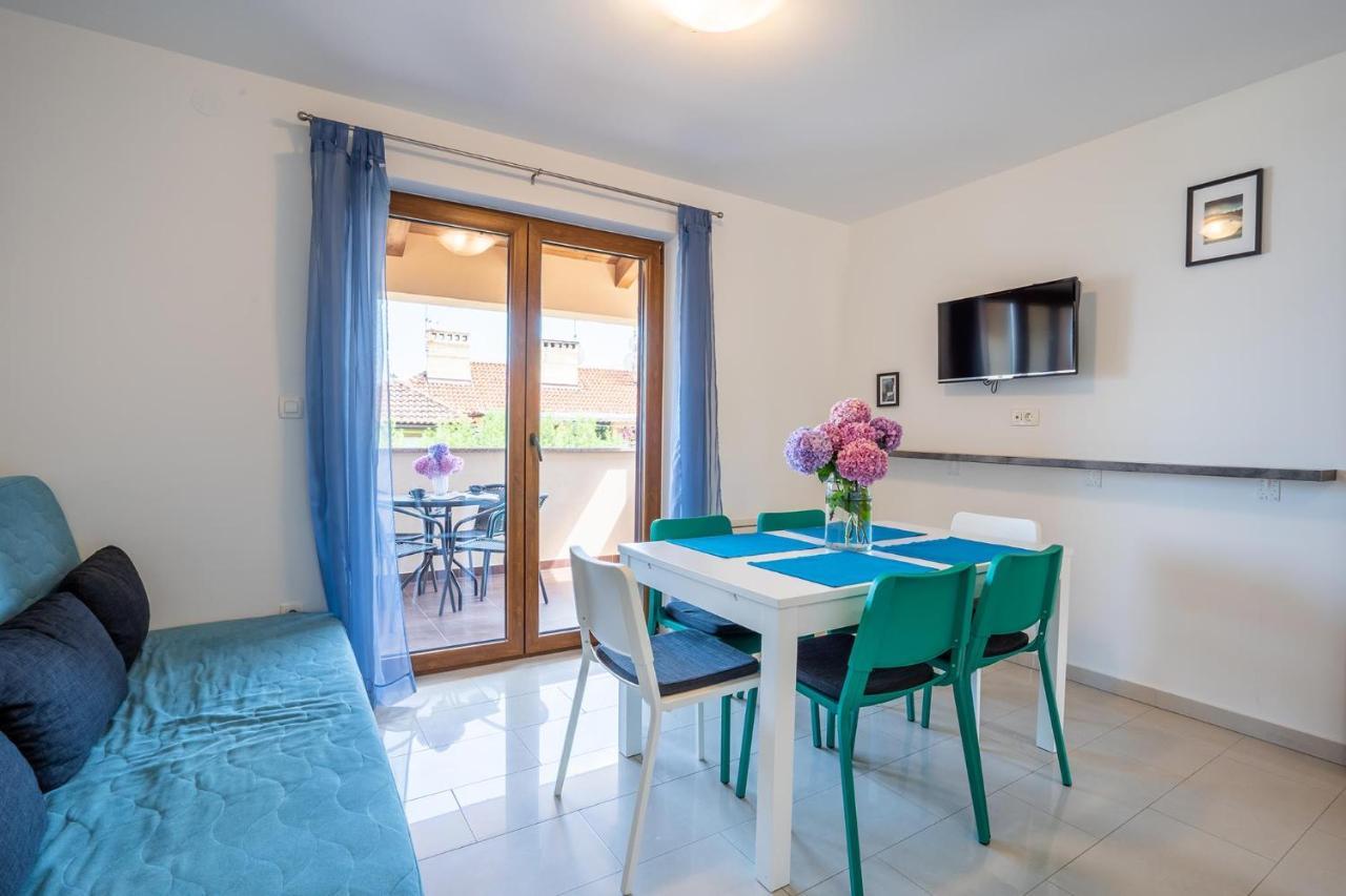 אופטיה Downtown Apartments Dorian And Nadia מראה חיצוני תמונה