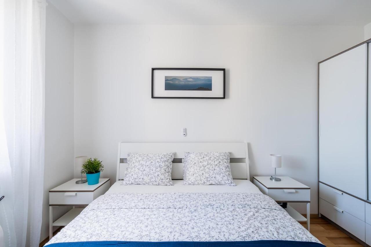 אופטיה Downtown Apartments Dorian And Nadia מראה חיצוני תמונה